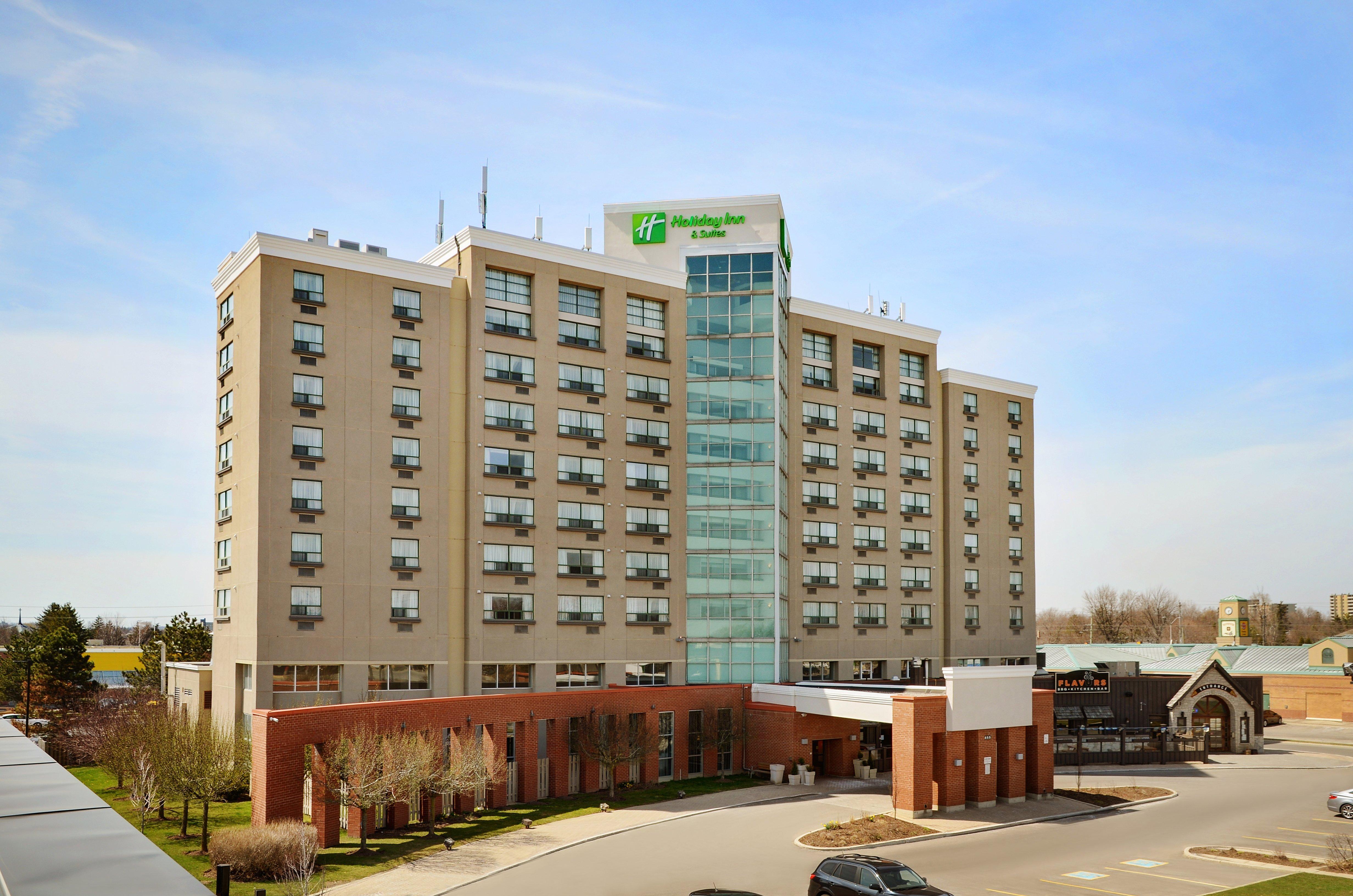 Holiday Inn Hotel & Suites London By Ihg Εξωτερικό φωτογραφία
