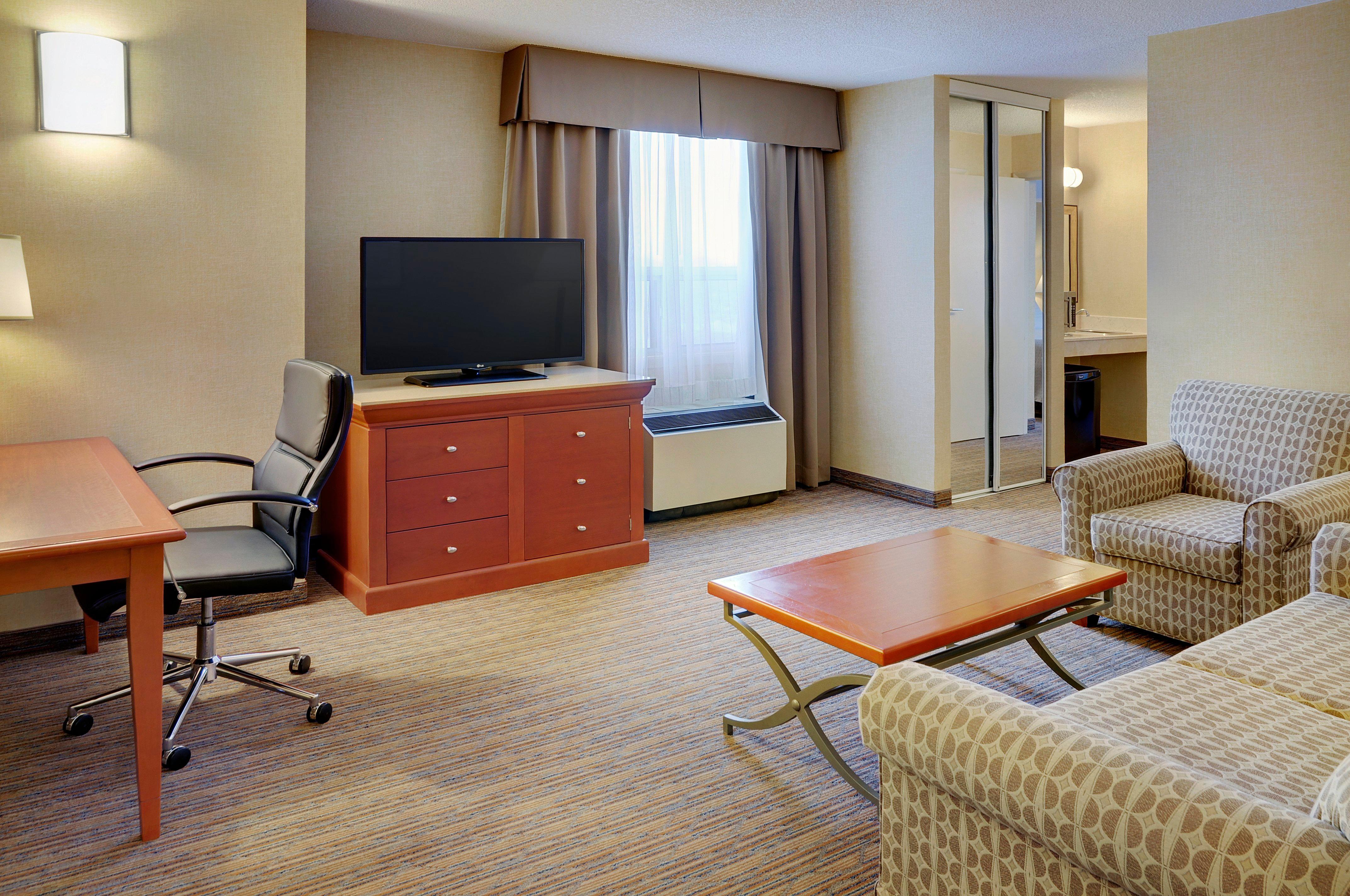 Holiday Inn Hotel & Suites London By Ihg Εξωτερικό φωτογραφία