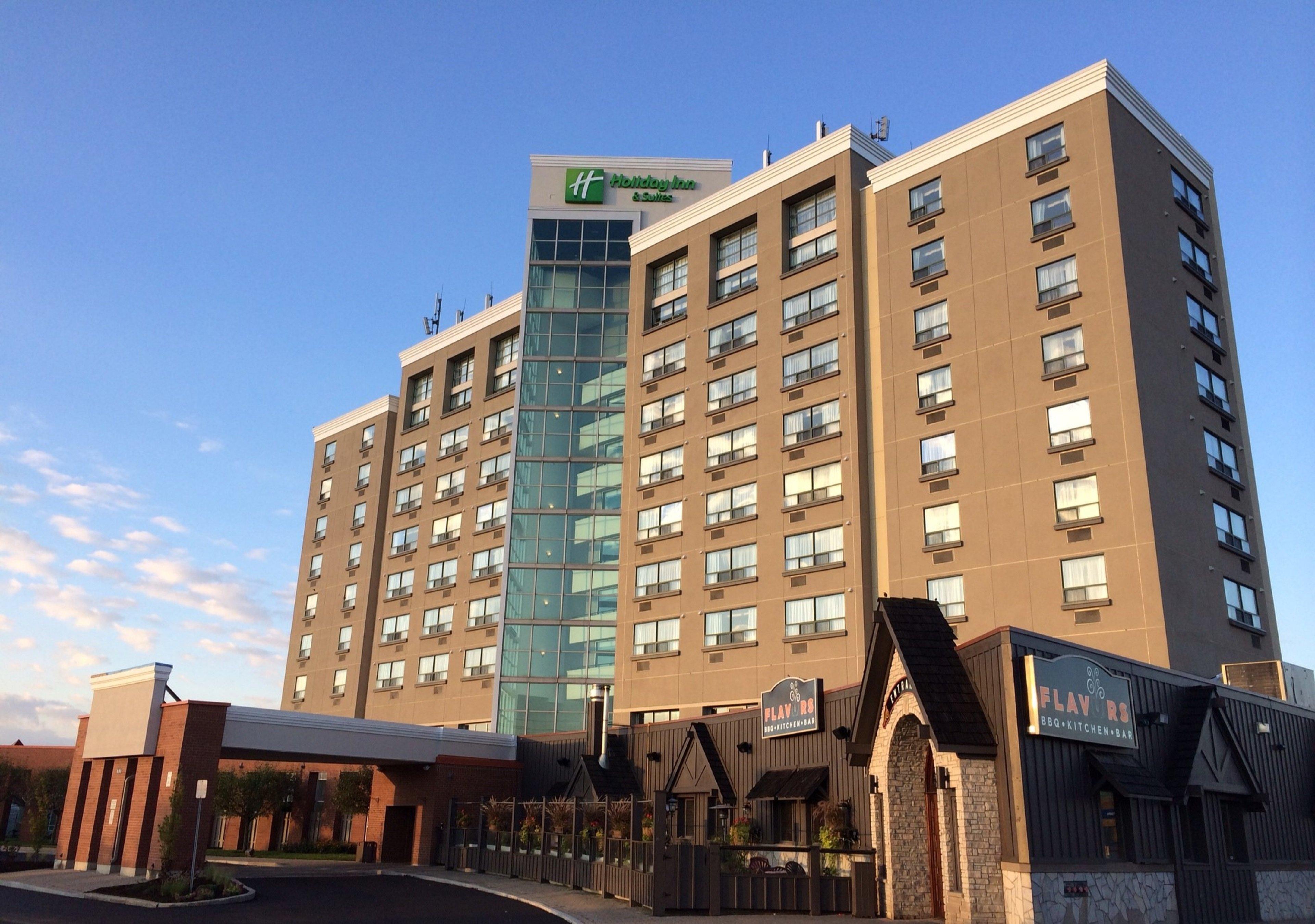 Holiday Inn Hotel & Suites London By Ihg Εξωτερικό φωτογραφία